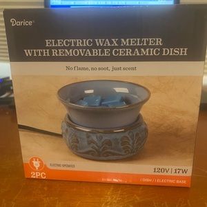 Electric wax melter
